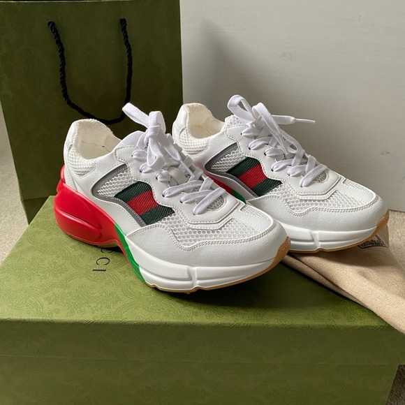 Gucci Shoes - SOLD **BRAND NEW GUCCI SNEAKERS**